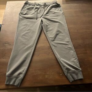 Goodfellow & Co Men's Light Gray Joggers - Size Medium
